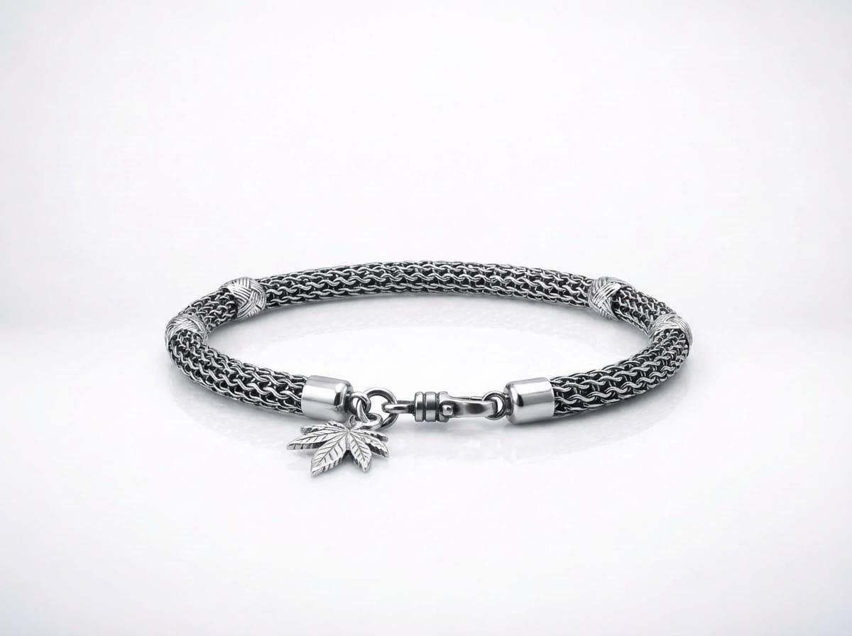 SLVR-BLK-042