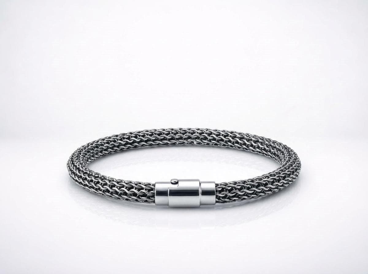 SLVR-BLK-041