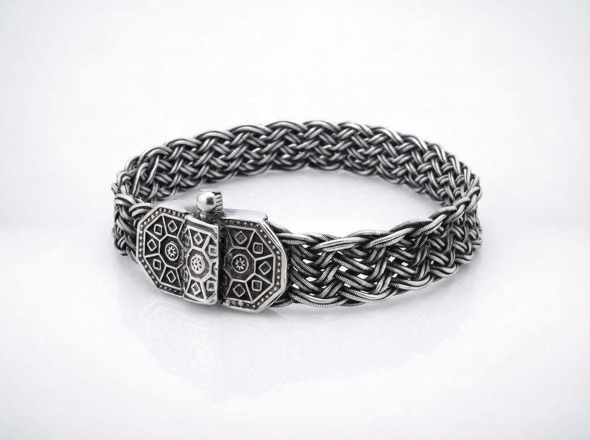 SLVR-BLK-045